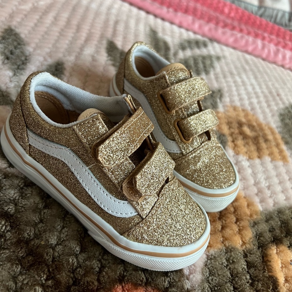 Toddler 8C Gold Glitter Vans